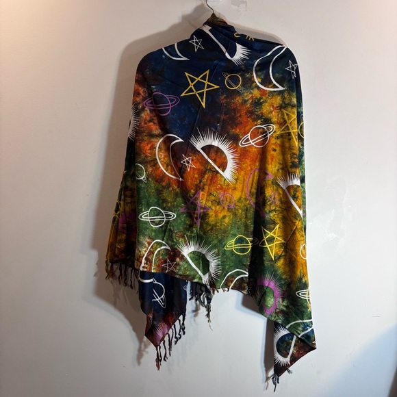 COSMO’S Colorful Celestial Patterned Fringed Scarf 100% Rayon Made In India - Picture 5 of 7